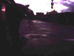 �[�Ă��̒��ŕЕt��