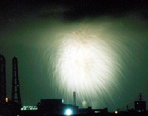 ���N�̃G���f�B���O�B��N�ǂ���̋󒆃i�C�A�K��