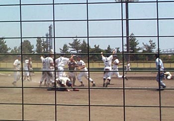 �l�H���Ԗ삪�j�����u��