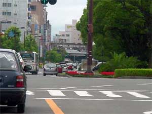 �P�����t�߂���ߓS�l���s�w����