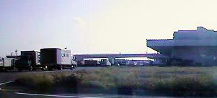 �����s��